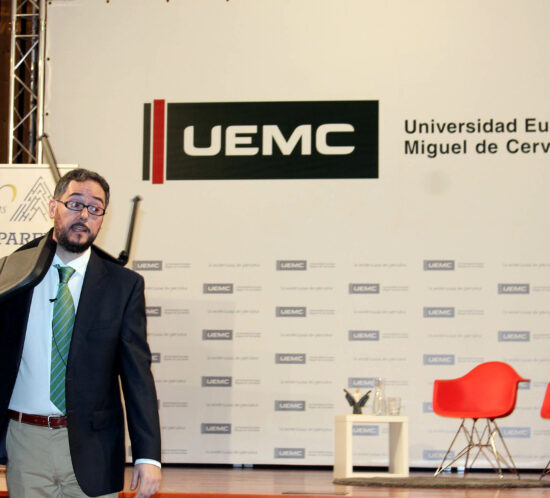 pablo_villanueva_en_la_uemc_2